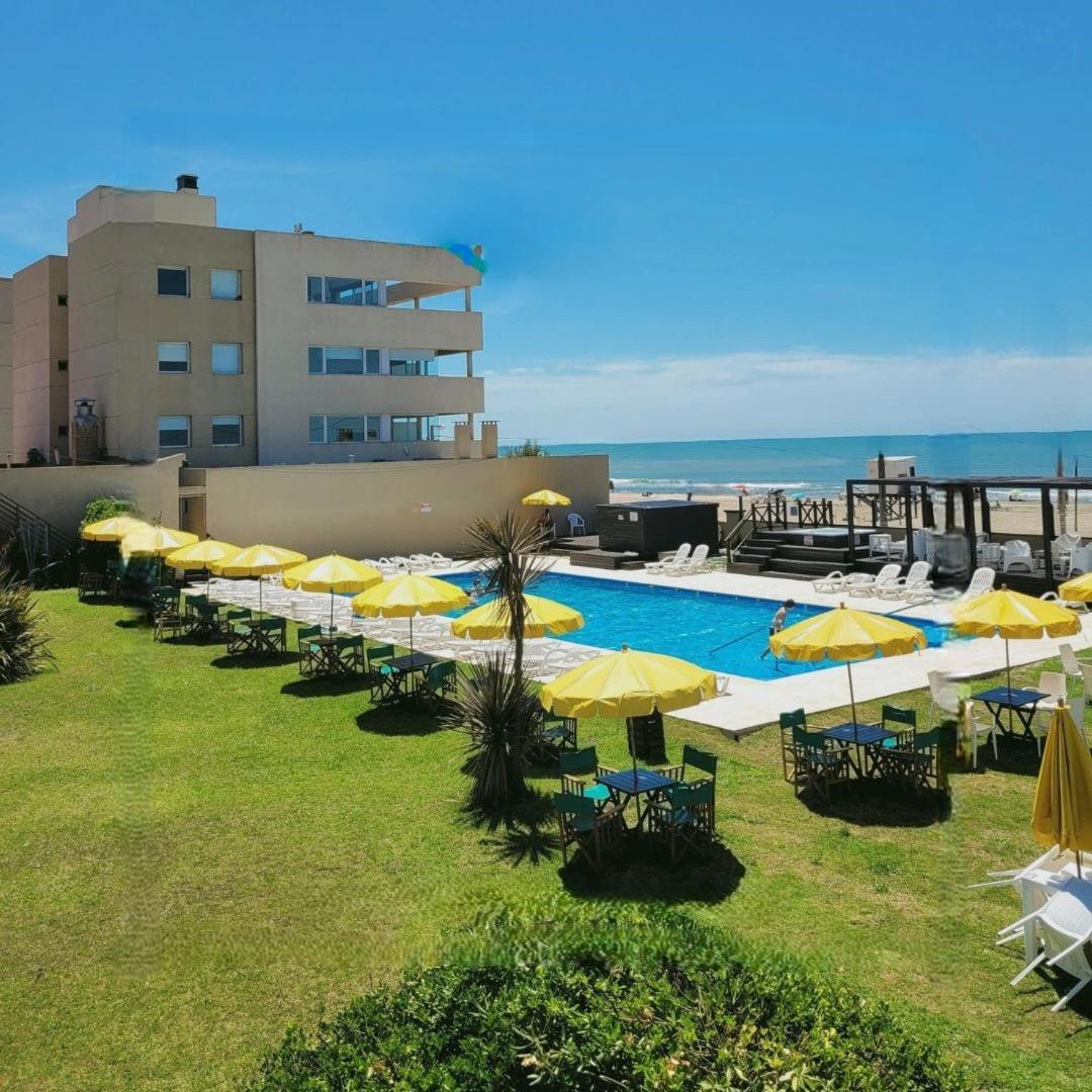 108 Y El Mar - Hotel Tejas Rojas Villa Gesell Exterior photo