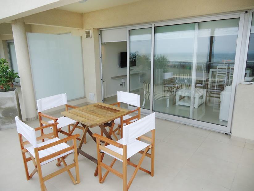 108 Y El Mar - Hotel Tejas Rojas Villa Gesell Exterior photo