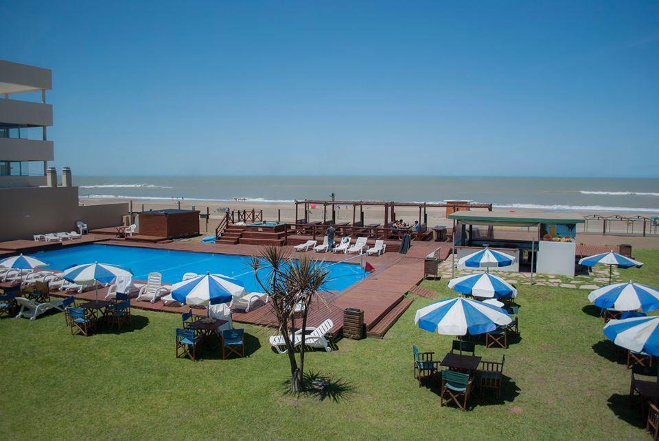 108 Y El Mar - Hotel Tejas Rojas Villa Gesell Exterior photo